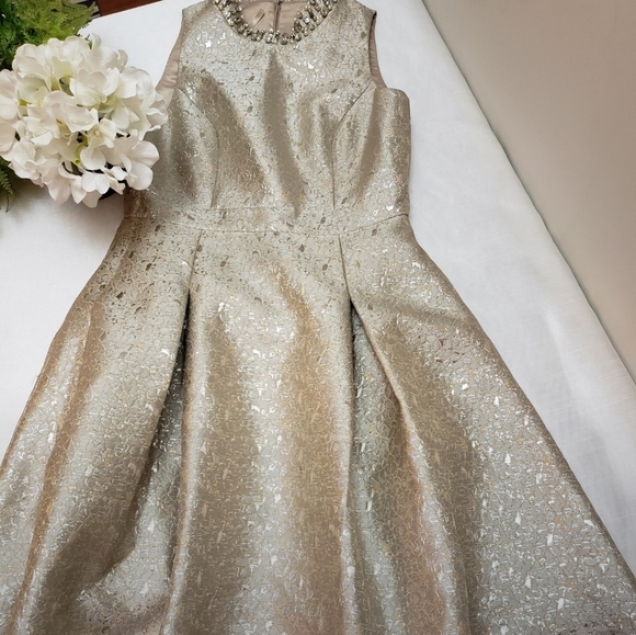 Eliza J Dresses & Skirts - Stunning Eliza J Dress